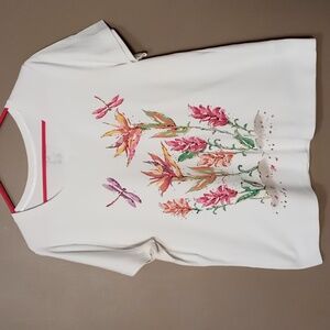 White Stag Flower, Dragonfly and Embellishments Tee XL (16/18)